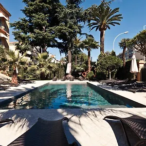 4* Hotel Golden Tulip De Paris