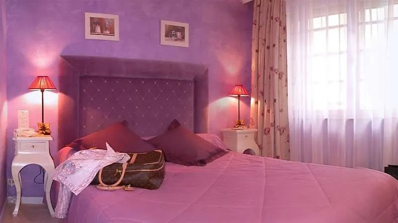 Hotel Le Festival Cannes 3*,  França